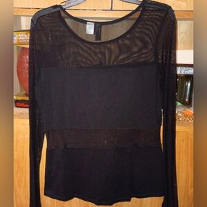 Divided Mesh Streactable Top 🔥